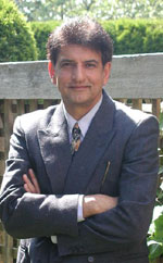 Tariq Malik's photo 2 - Indo-Canadian Novelist, Poet, Screenwriter